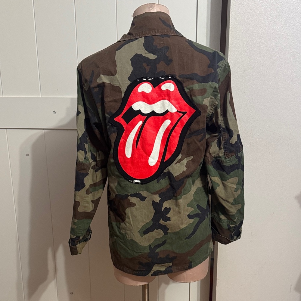 Camouflage Jacket with Red Lips Patch